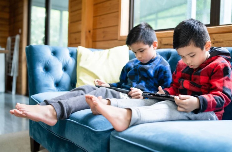 Boys on tablets Remote Working 2